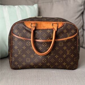 Vintage Louis Vuitton Deauville